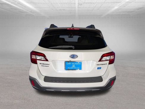 Used 2018 Subaru Outback 2.5i Limited AWD/4WD image 6