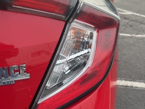 Used 2019 Honda Civic EX image 38