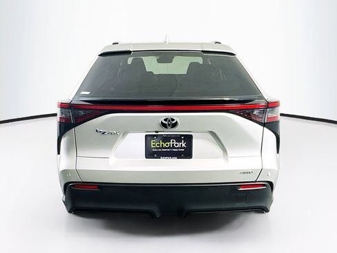 Used 2023 Toyota bZ4X XLE image 7