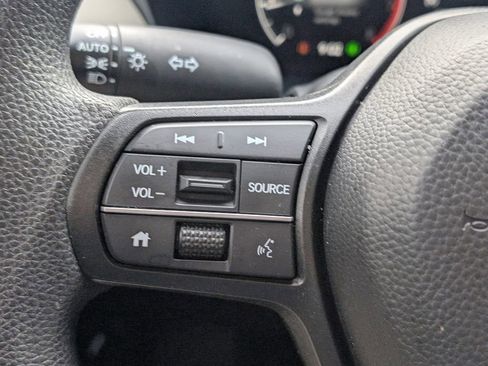 Certified 2025 Honda HR-V LX image 24