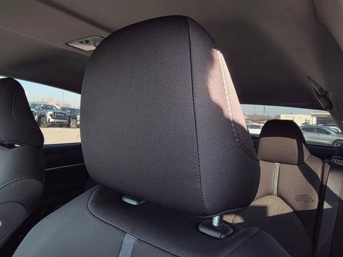 Used 2023 Toyota Camry LE image 21