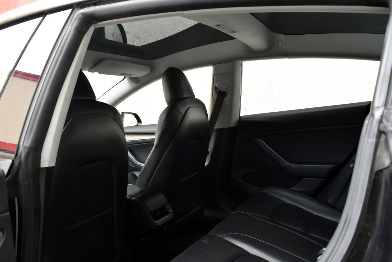 Used 2022 Tesla Model 3 Long Range AWD/4WD image 15