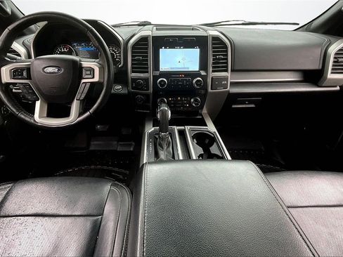 Used 2017 Ford F150 Lariat w/ Equipment Group 502A Luxury image 7