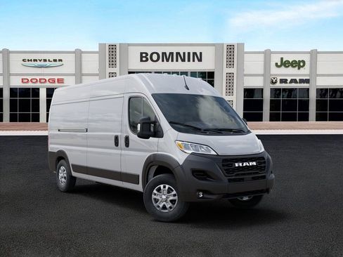New 2025 RAM ProMaster 3500 w/ Convenience Group image 5