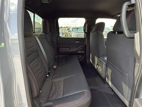Used 2023 Nissan Frontier PRO-4X w/ Pro Convenience Package image 29