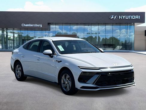 New 2026 Hyundai Sonata SE FWD image 1