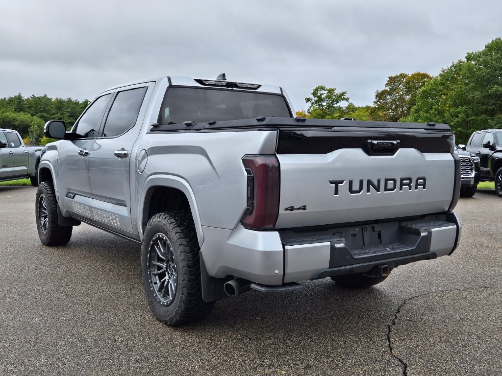 Used 2024 Toyota Tundra Platinum AWD/4WD image 3