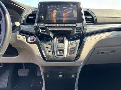 Used 2022 Honda Odyssey Elite image 19