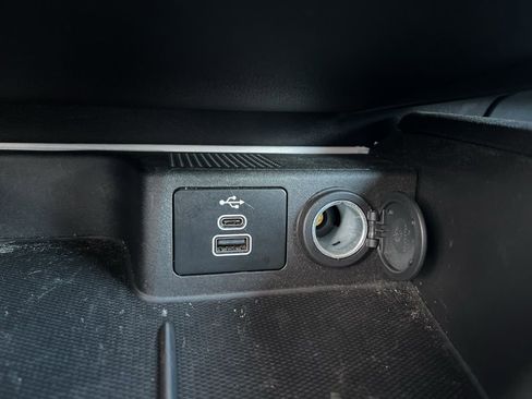 Used 2024 Ford Escape ST-Line image 22