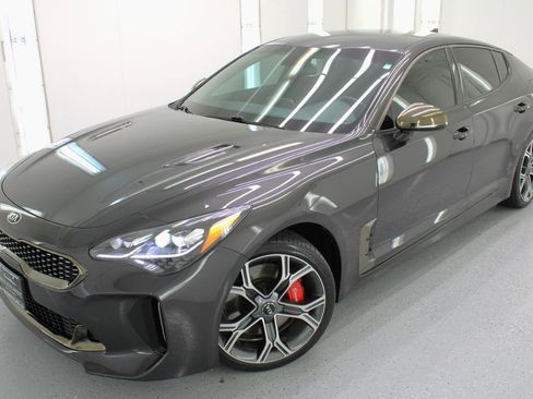 Used 2021 Kia Stinger GT image 26