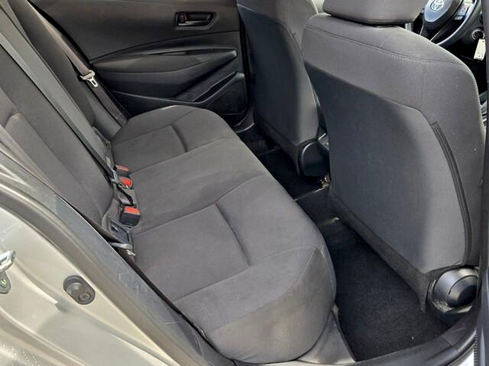 Used 2026 Toyota Corolla LE FWD image 15