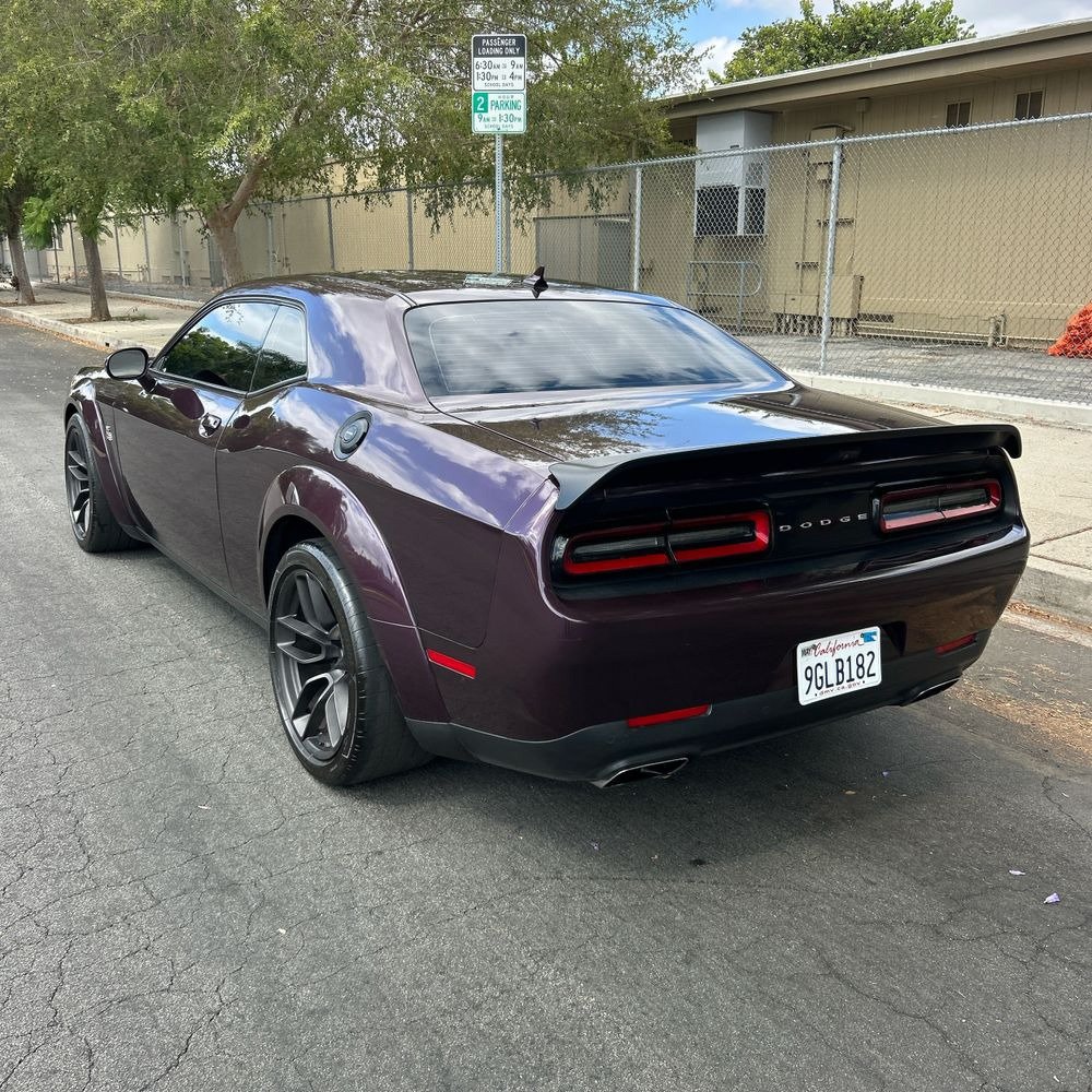 Used 2022 Dodge Challenger R/T Scat Pack RWD image 4