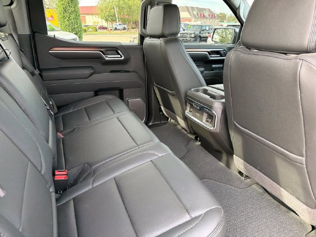 Used 2026 GMC Sierra 1500 Denali AWD/4WD image 27