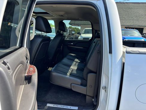 Used 2008 GMC Sierra 1500 Denali AWD/4WD image 20