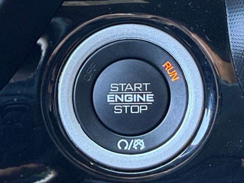 Used 2025 RAM 1500 Limited w/ Trailer Tow Group image 28