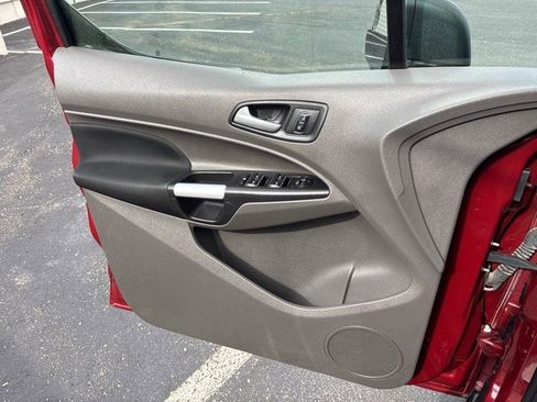 Used 2020 Ford Transit Connect XLT FWD image 5