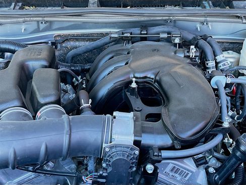 Used 2023 Toyota 4Runner Limited image 33