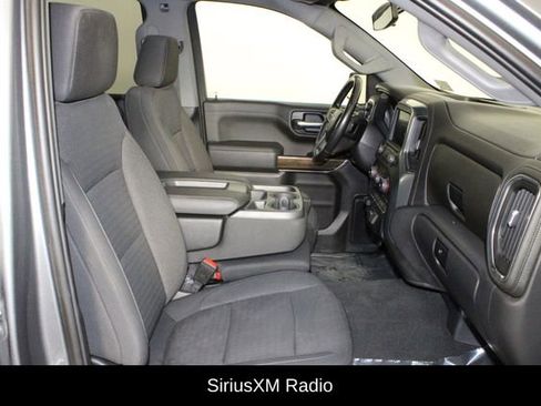 Used 2021 Chevrolet Silverado 1500 RST image 14