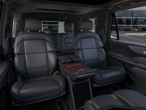 New 2026 Lincoln Navigator Black Label AWD/4WD image 11
