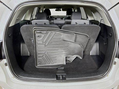 Used 2019 Kia Sorento LX image 31