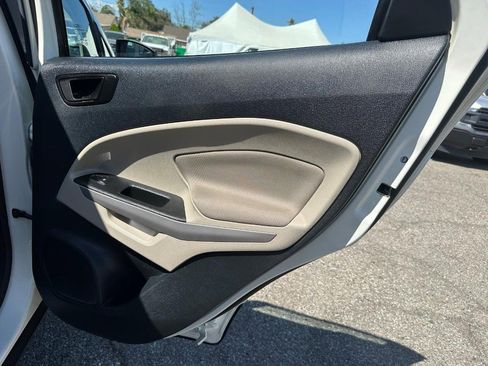 Used 2022 Ford EcoSport S image 27