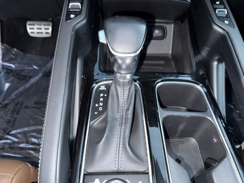 Certified 2021 Kia Telluride SX w/ SX Prestige Package image 19