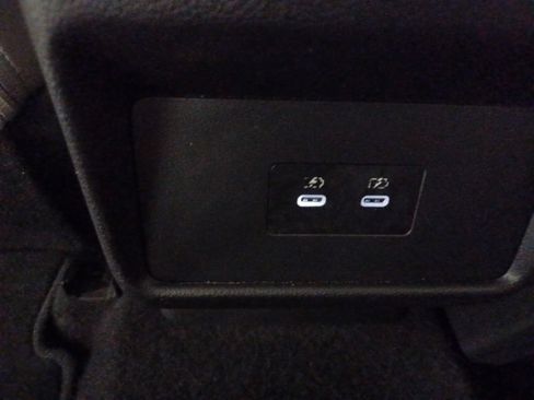 Used 2025 Nissan Rogue SV AWD/4WD image 12