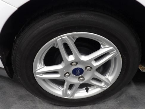 Used 2019 Ford Fiesta SE FWD image 18