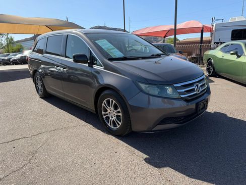Used 2013 Honda Odyssey EX-L image 3