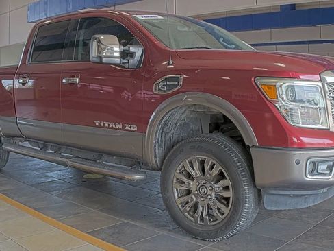 Used 2016 Nissan Titan Platinum Reserve image 4