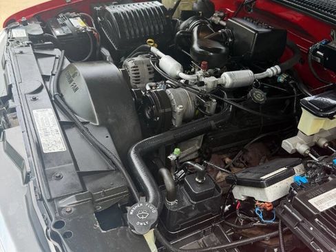Used 1998 Chevrolet Silverado 1500 4x4 Extended Cab w/ Preferred Equipment Group 3 image 28