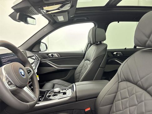 New 2026 BMW X5 xDrive50e AWD/4WD image 25