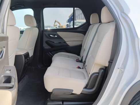 Used 2022 Chevrolet Traverse LS w/ LPO, Cargo Package image 29