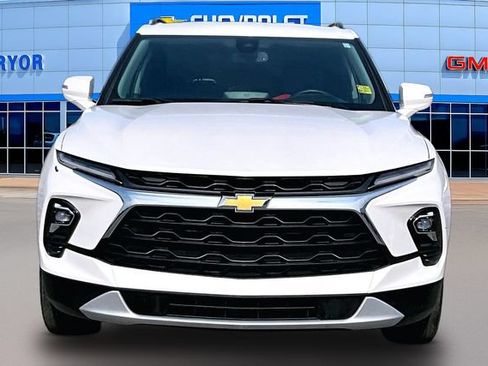 Used 2023 Chevrolet Blazer LT w/ LPO, Cargo Package FWD image 2