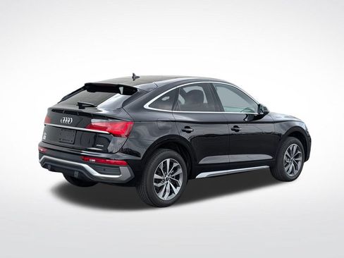 Used 2023 Audi Q5 2.0T Premium Plus w/ Premium Plus Package AWD/4WD image 3