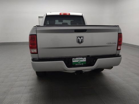 Used 2017 RAM 1500 Express image 6