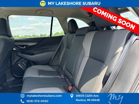 Used 2024 Subaru Outback Onyx Edition XT AWD/4WD image 16