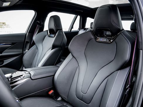 New 2026 BMW M5 Touring image 28