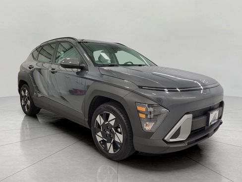 Used 2025 Hyundai Kona SEL FWD image 28