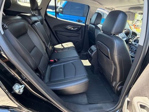 Used 2019 GMC Terrain SLT w/ Preferred Package image 12