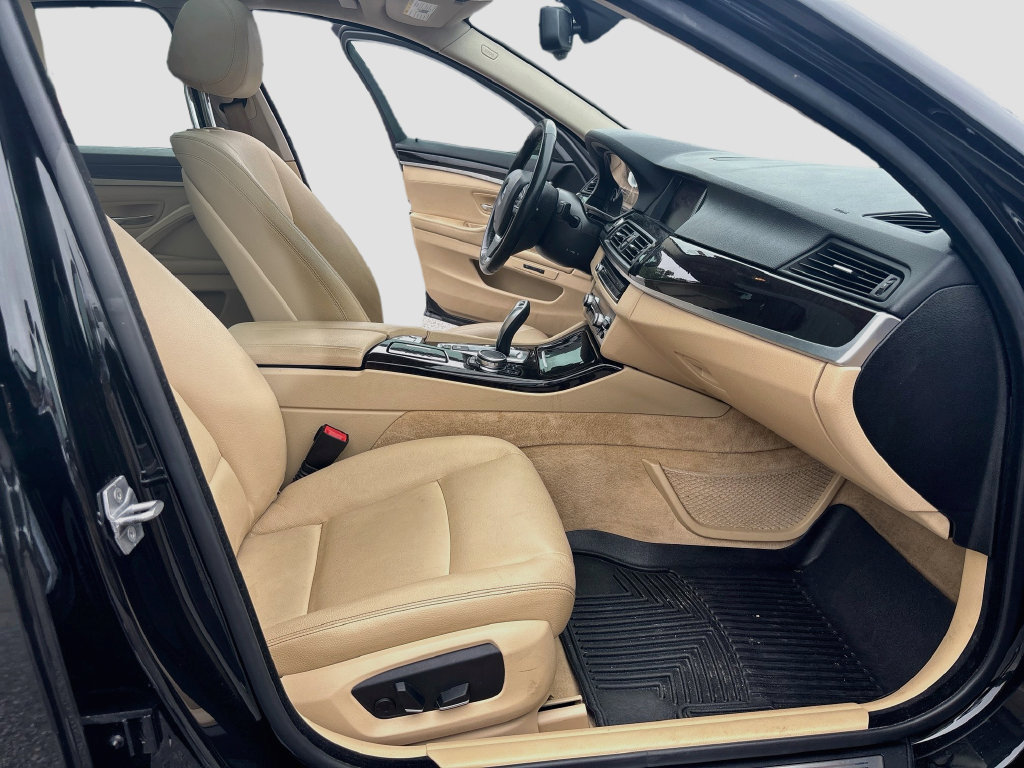 Used 2015 BMW 528i xDrive Sedan AWD/4WD image 17