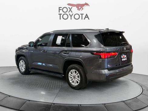 Used 2026 Toyota Sequoia SR5 w/ SR5 Premium Package AWD/4WD image 4