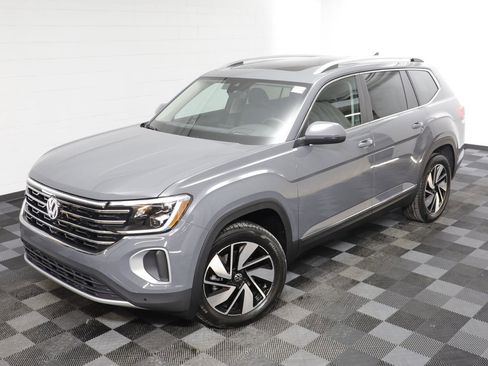 New 2026 Volkswagen Atlas SEL image 2