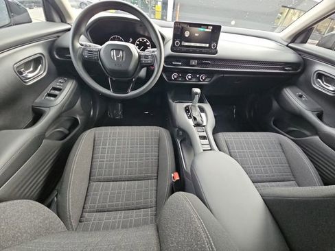 Used 2025 Honda HR-V LX image 13