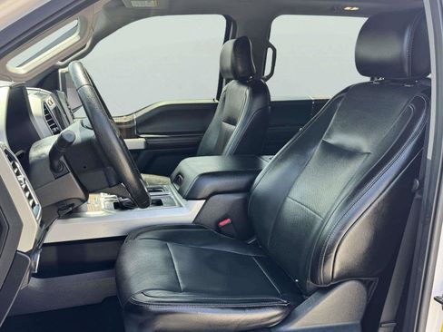 Used 2016 Ford F150 Lariat w/ Equipment Group 501A Mid AWD/4WD image 19
