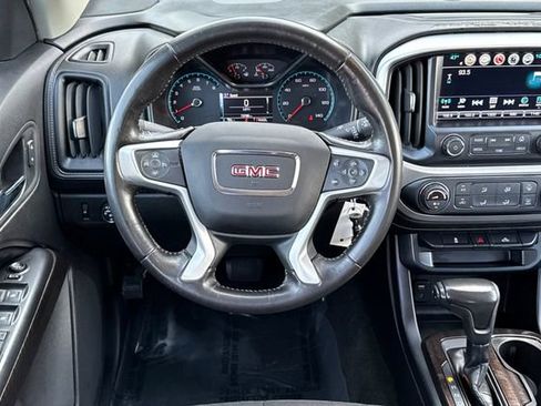 Used 2018 GMC Canyon SLE w/ SLE Convenience Package image 16