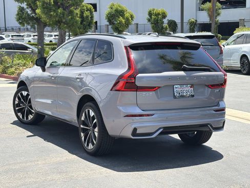 Used 2026 Volvo XC60 B5 Plus w/ Climate Package PRO AWD/4WD image 7