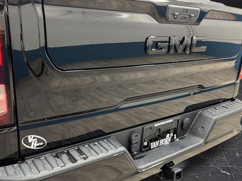 Used 2022 GMC Sierra 1500 Elevation AWD/4WD image 38