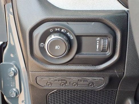 Used 2026 Jeep Wrangler Unlimited Sport AWD/4WD image 21