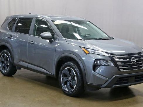 Certified 2024 Nissan Rogue SV image 1